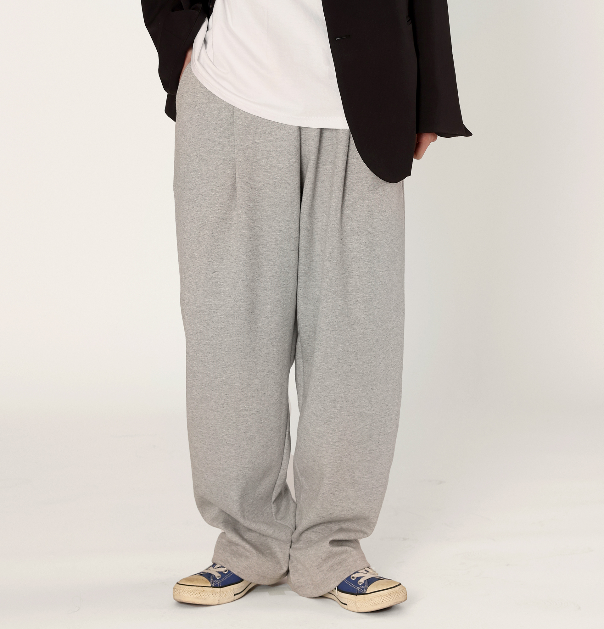 Hue one tuck wide fit pants gray